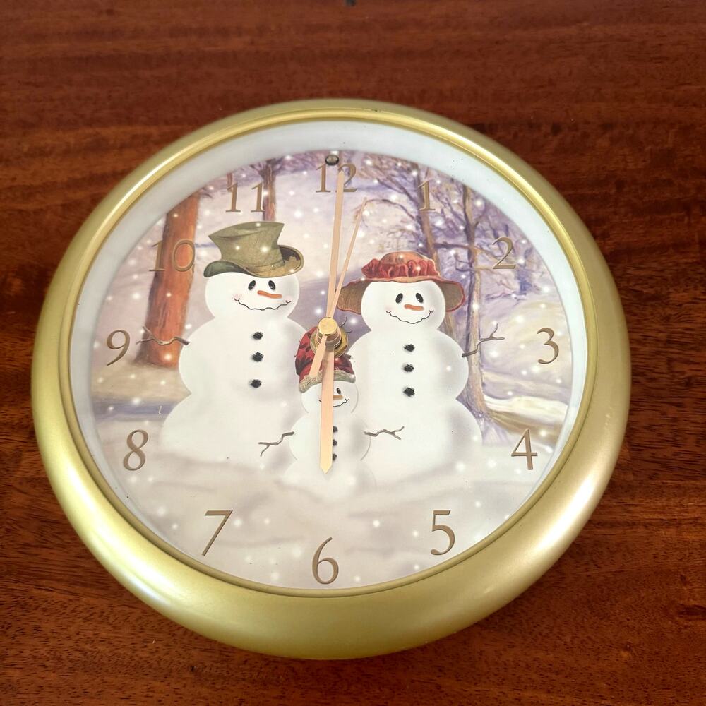 Feldstein Christmas Carol Clock Snowman 12 Songs Light Sensor Holiday Decor